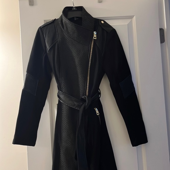 Black wool coat - Picture 2 of 12